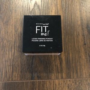 Maybelline Fit Me Loose Finishing Powder & Blush